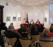 Imaxe da conferencia de María de la Figuera, con parte do público que asistiu.