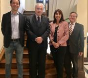 2. Na Casa, o presidente de Viña Costeira Andrés Rodríguez, o delegado da Xunta José Ramón Ónega, a directora do Dpto. Comercial Inma Bernal e o coordinador de Actos da Casa Ramón Jiménez.