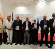 Antonio Domínguez Rey, Vicente Araguas, José Ramón Ónega, Manuel Pereira, Luz Pichel, Basilio Rodríguez Cañada e Miguel Anxo Fernán Vello, na presentación do libro "La lluvia en el mar. Una antología de poesía gallega contemporánea".