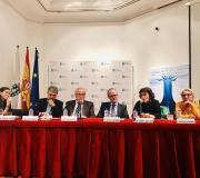 2. Na mesa, de esquerda a dereita Raquel Rivera, Nico García, José Ramón Ónega, Jesús Vázquez, Marifé Santiago e Mayda Bustamante.