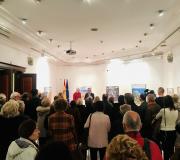 3. Máis de medio centenar de persoas acudiron á inauguración da mostra de Vidal Martín Placios PAISAXES RECUNCHOS E XENTES DE GALICIA.