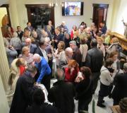 Os asistentes puideron gozar dun cóctel ofrecido polos organizadores, tras terminar o acto.