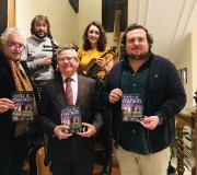 1. Alfonso Blanco, Javier Franco, Ramón Jiménez e Pucho Suárez co pequeno cartel anunciador do Celtic Madrid Festival.