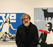 6. Jorge Agra, riseiro coas súas obras que son iconas.