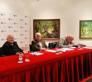 2. De esquerda a dereita, Miguel Romay, Ovidio Cadenas e Fernando Gómez, vicepresidente, presidente e secretario, respectivamente, de FAGAMA.