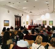 3. Máis de medio centenar de persoas acudiron á presentación da novela de Ramón Caride.