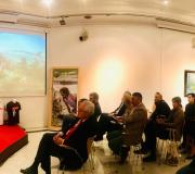 4. Panorámica coa presentación técnica e parte de público.