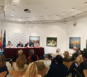3. Vista posterior, coa mesa presidencial e parte dos socios que asistiron.