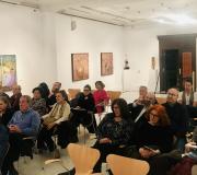 4. Preto de medio centenar seguiron atentamente as intervencións na preentación da Casa de Galicia.