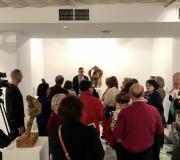 3. A mostra espertou gran interese e MOXOM explicou aos asistentes, preto de medio centenar, algunhas peculiaridades das súas obras.