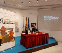 A presentación contou coa presenza de Nava Castro, directora de Turismo de Galicia, acompañada de Juan Serrano, director da Casa de Galicia en Madrid