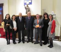 As musicas Raquel Rivera e María Luz Rivera (Dúo Rivera), o expresidente do Consello de Estado, José Manuel Romay, o delegado da Xunta, José Ramón Ónega, o coordinador de Actividades da Casa de Galicia, Ramón Jiménez, a xestora cultural Juana Escudero e a musicóloga e filósofa Marina Hervás.